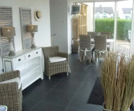 Badhotel Zeecroft ウェイク・アーン・ゼー