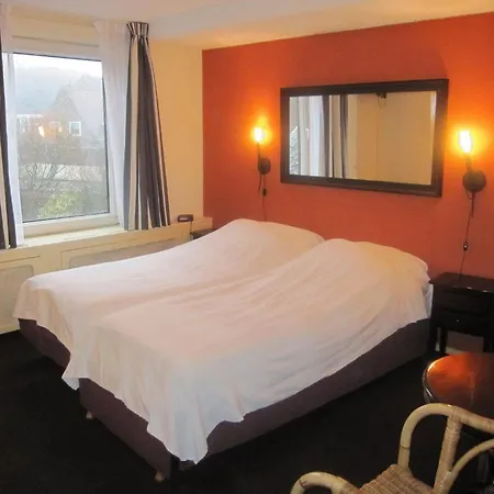 Badhotel Zeecroft ホテル ウェイク・アーン・ゼー